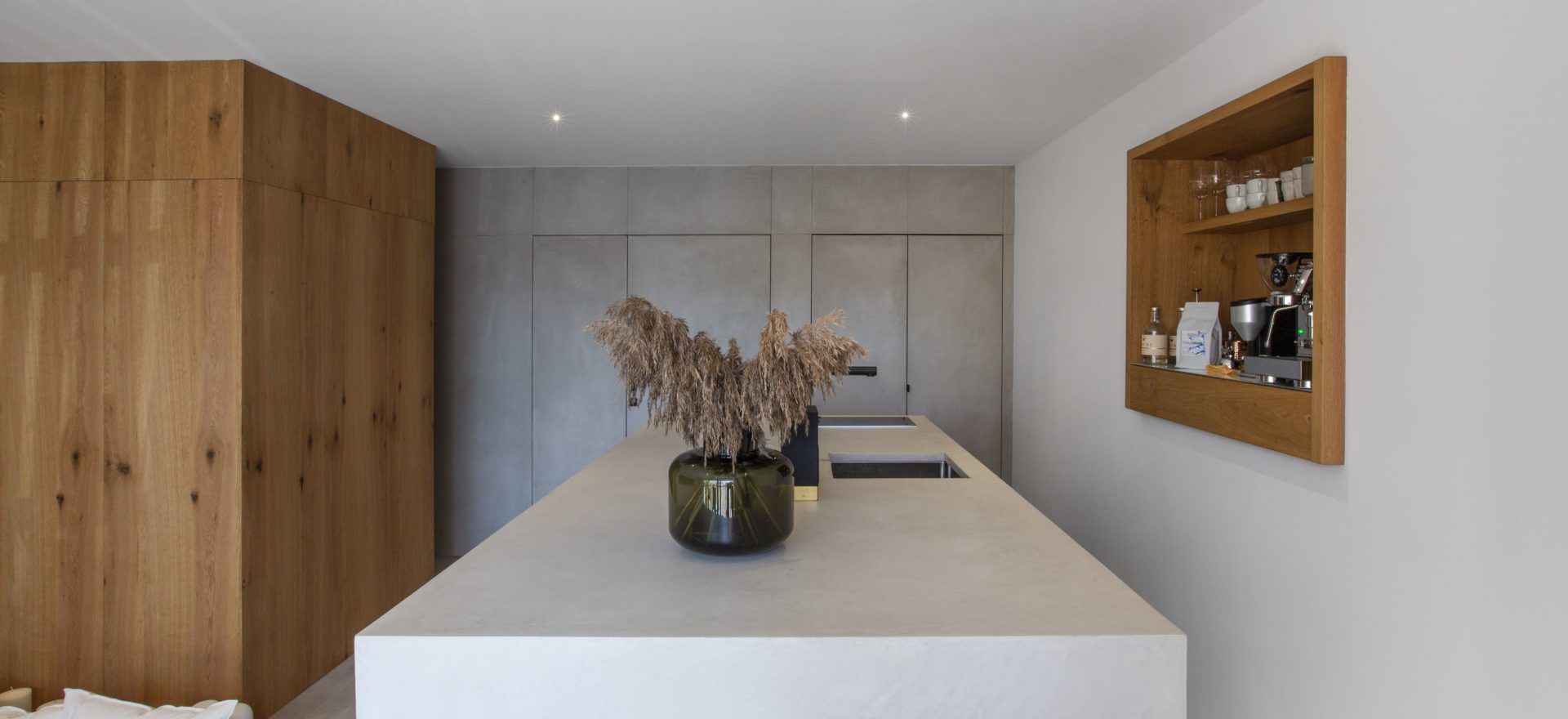200mm Microcement Kitchen Worktop Hammersmith area London W6
